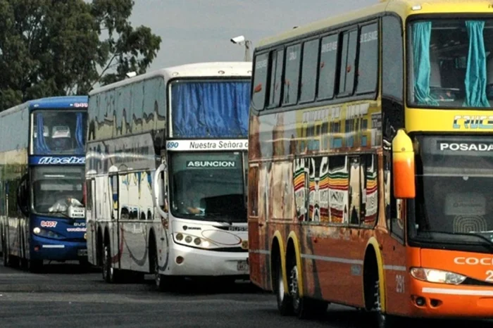 El Gobierno desregula el transporte automotor de larga y mediana distancia